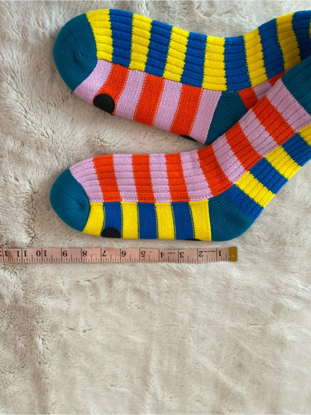 Verloop Super Stripe knit fluffy faux fleece lining house socks.